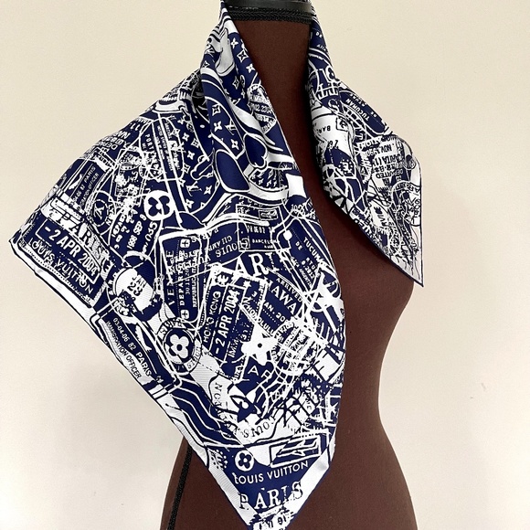 New Louis Vuitton Scarf Luggage Travel Stamps Blue Silk Scarf Wrap - Picture 4 of 14